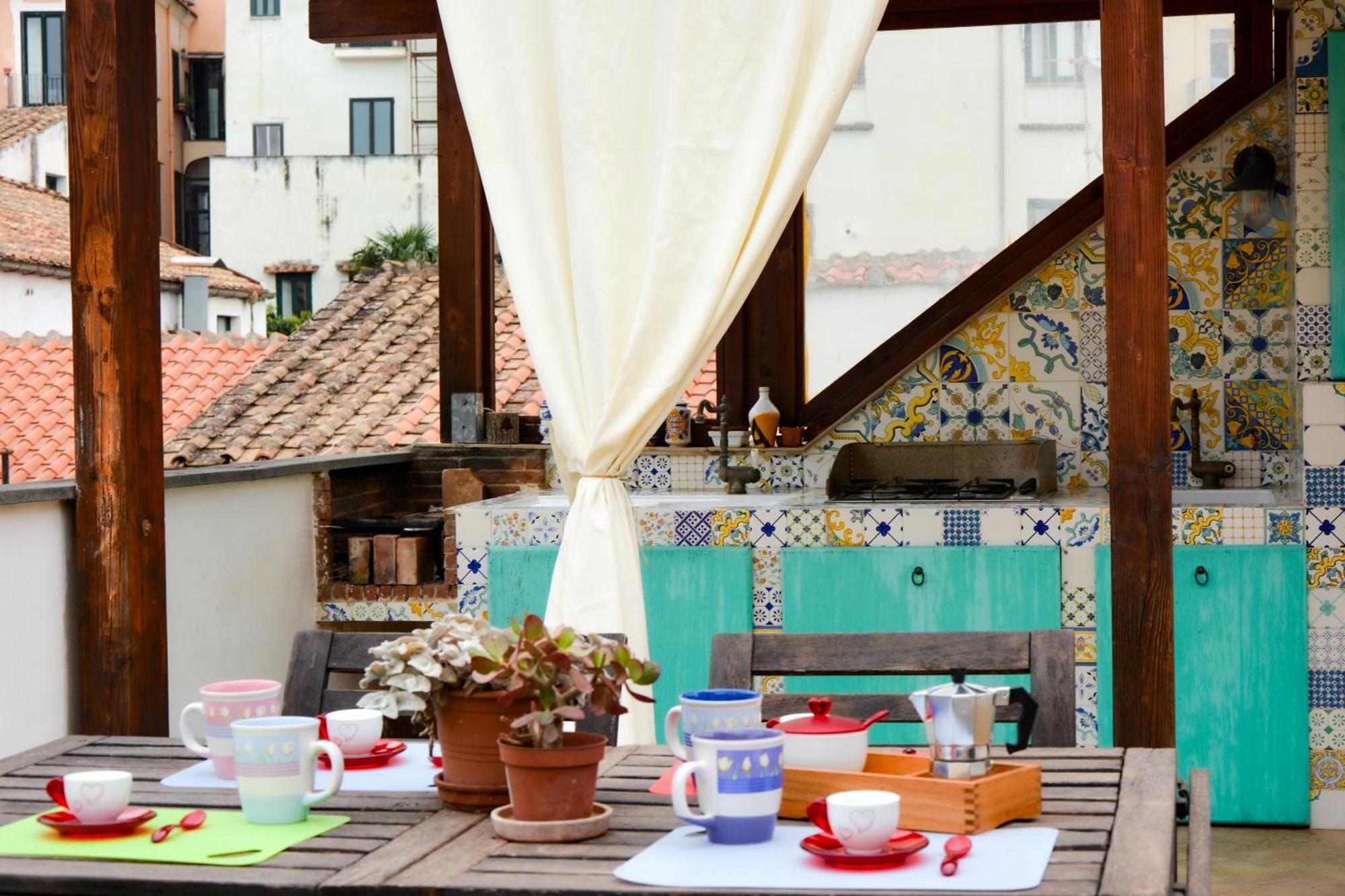 Terrazza Fruscione - Appartamento Con Terrazza Esclusiva ซาแลร์โน ภายนอก รูปภาพ